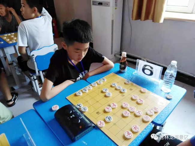 厉害了!辉南象棋少年勇夺锦标赛冠军奖杯