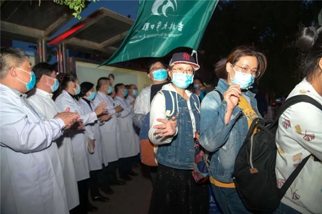 5月14日18:00,吉林大学口腔医院援助吉林市抗击新冠肺炎疫情医疗队