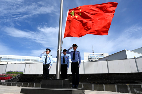 吉林省税务局组织开展退役军人“向国旗宣誓”活动