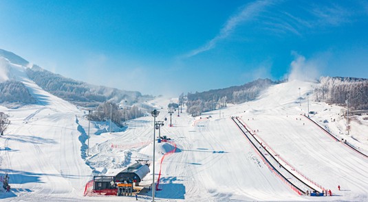 新雪季吉林省冰雪旅游表现强劲 预售额雄踞全国冰雪市场榜首