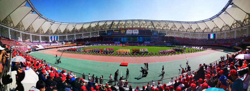2018年长春市承办吉林省第十八届运动会，图为开幕式现场。