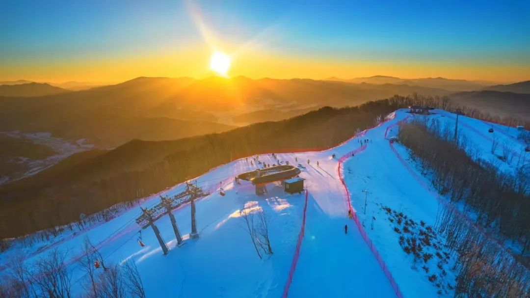 通化万峰滑雪场