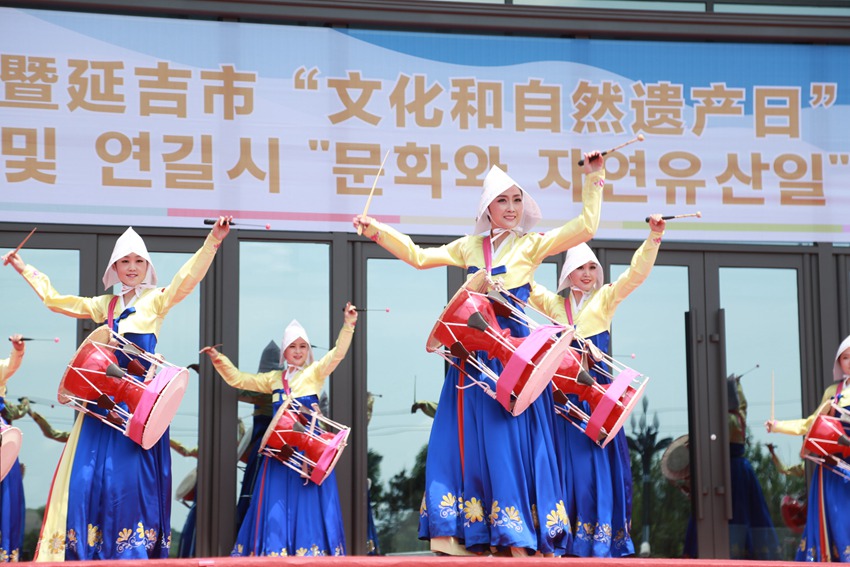 精彩节目（王晓彤 摄）