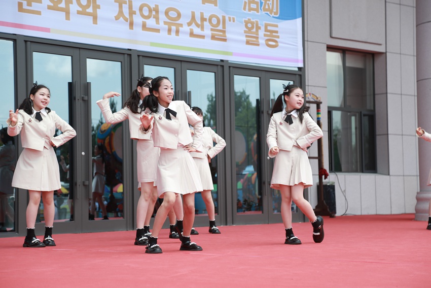 精彩节目（王晓彤 摄）