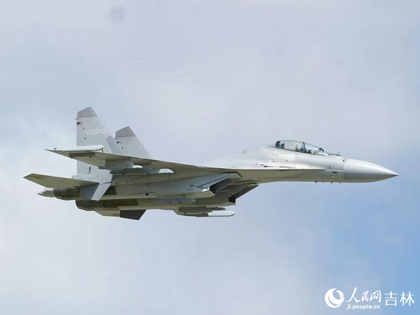 2023年空军航空开放活动·长春航空展开幕。人民网记者 李洋摄