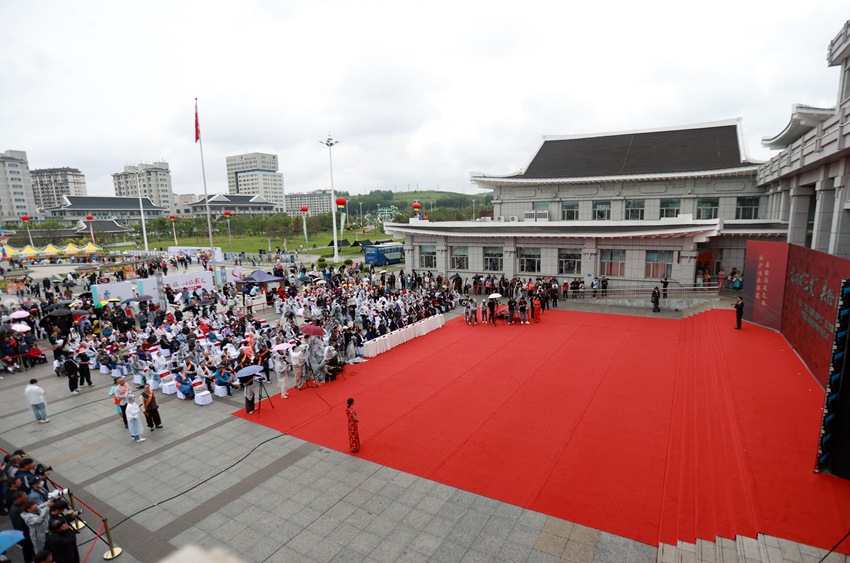 活动现场。李军广 摄