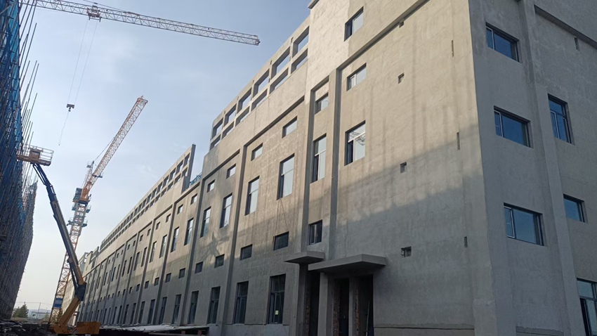 扩建项目现场