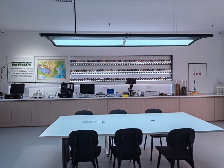 東方爍龍研學營地部分項目展示。