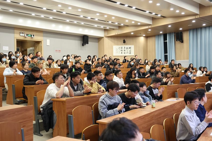 一汽企业宣讲。
