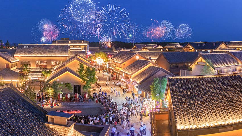 以“夜”兴城，以“业”聚人：长白山“夜”经济迈入文旅产业品质深耕新阶段