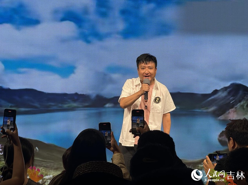 《吉林謠》以悠揚歌聲唱響吉林風物。人民網記者 李思玥攝