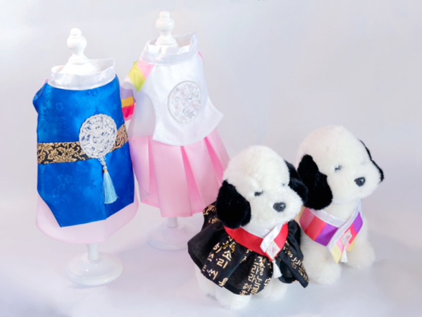 铜奖:YONG GEOL PARK Studio·小红桃宠物民俗服饰