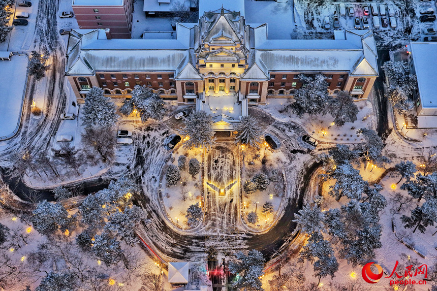 大雪過后的長春美景。人民網記者 李洋攝