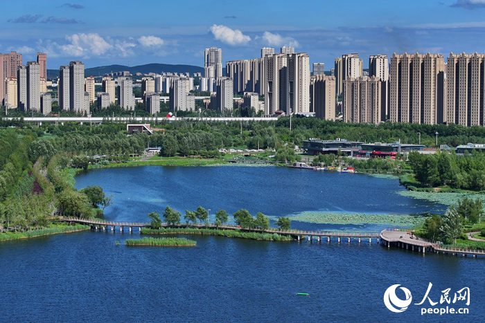 伊通河畔的南溪湿地公园。人民网记者 李洋摄