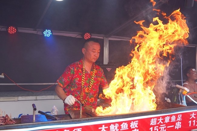 紅火夜經濟點亮城市煙火氣